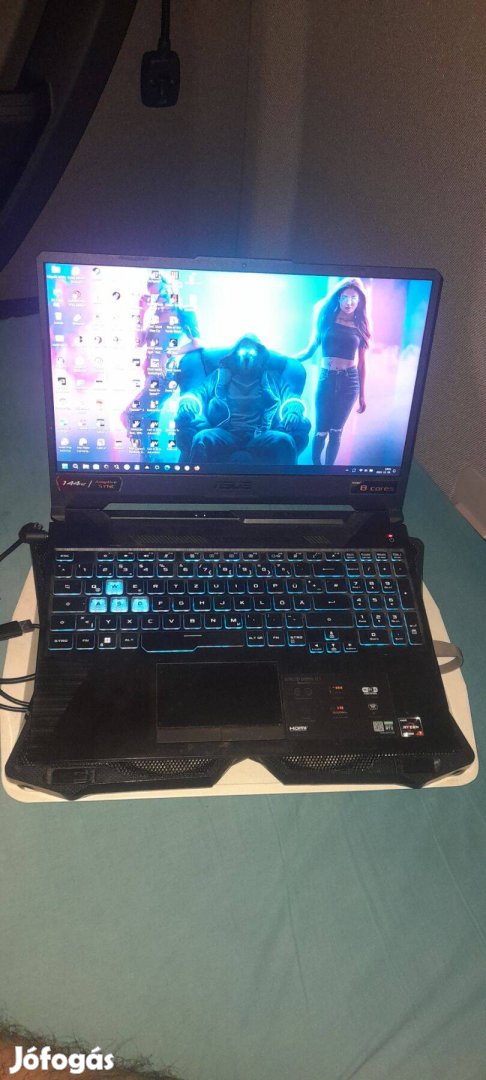 Eladó Gamer Laptop AMD Ryzen 7, Rtx3050