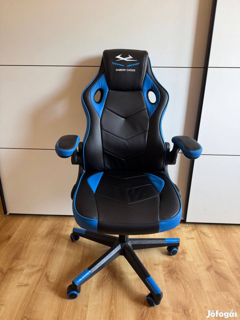 Eladó Gamer szék