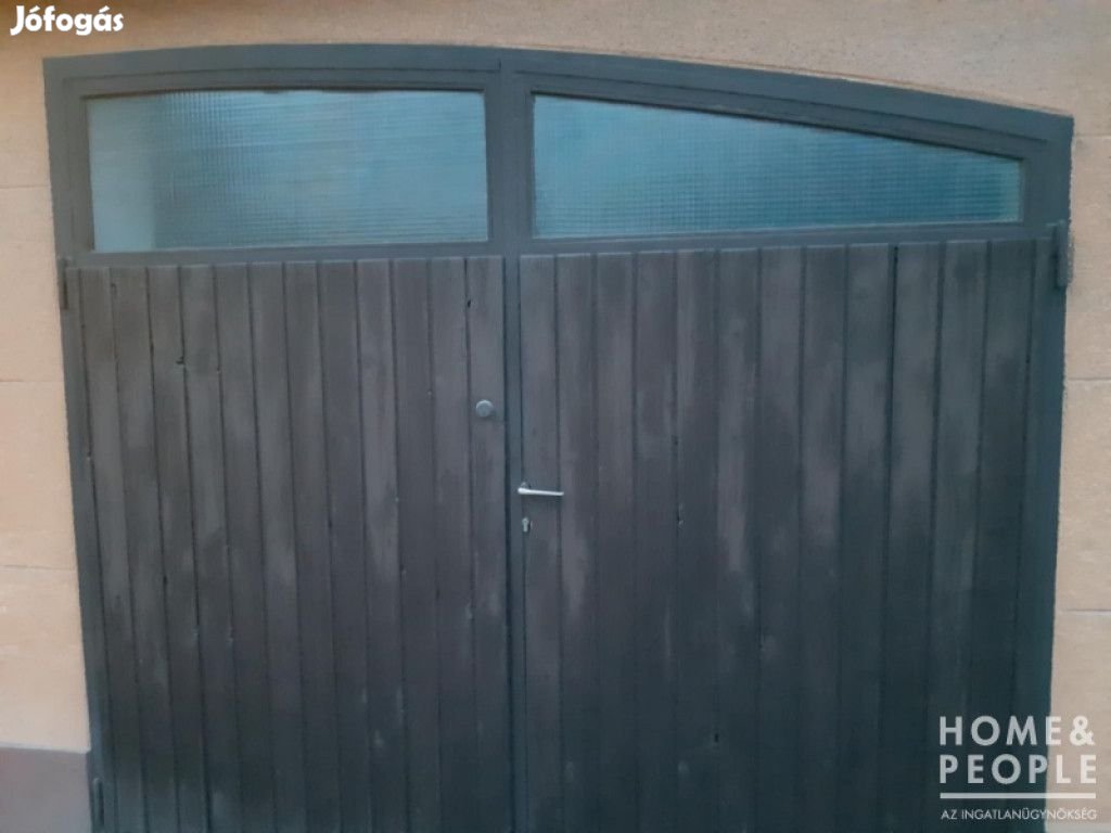 Eladó Garázs Móravároson - Szeged