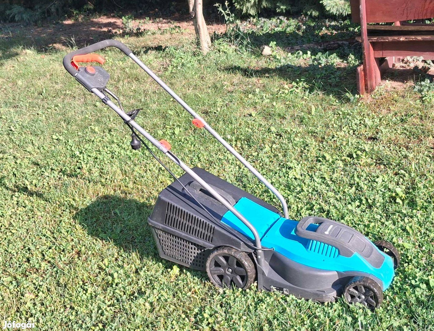 Eladó Gardena Powermax 1100/32 elektromos fűnyíró 5031-20