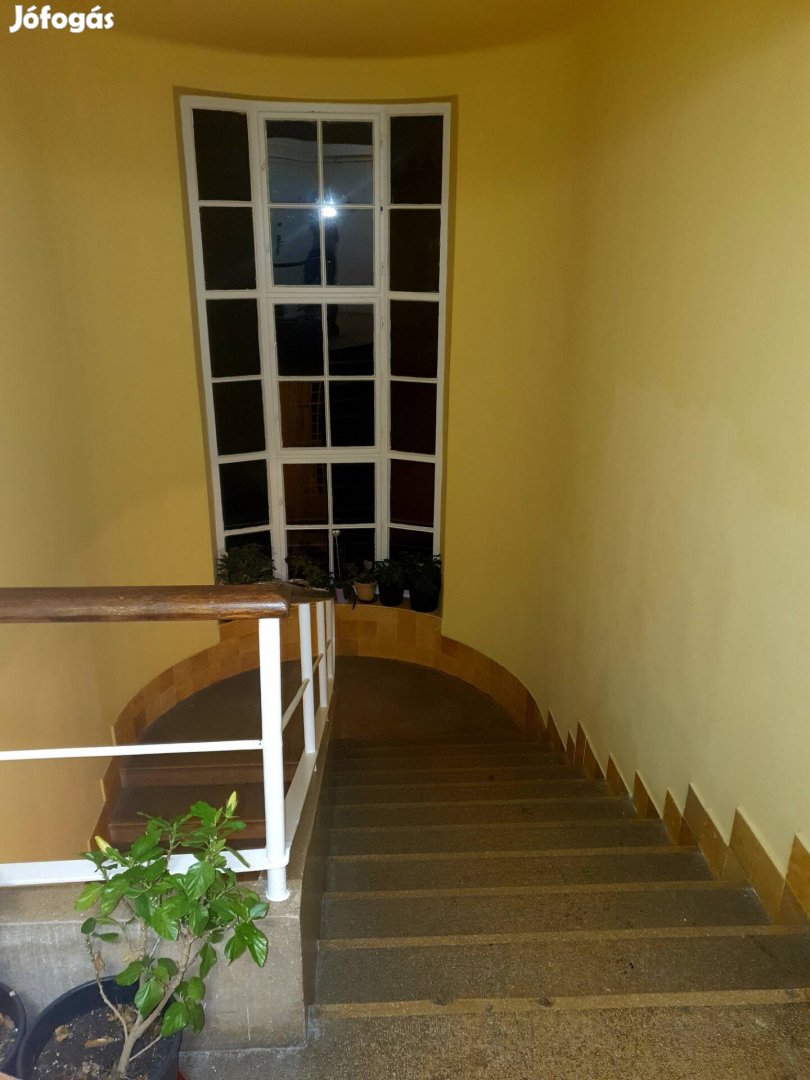 Eladó Garzonlakás Újlipótvárosban