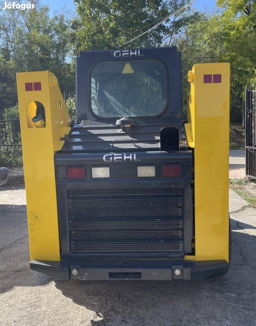 Eladó Gehl SL 4635T rakodó - felújított, kiváló állapotban08915