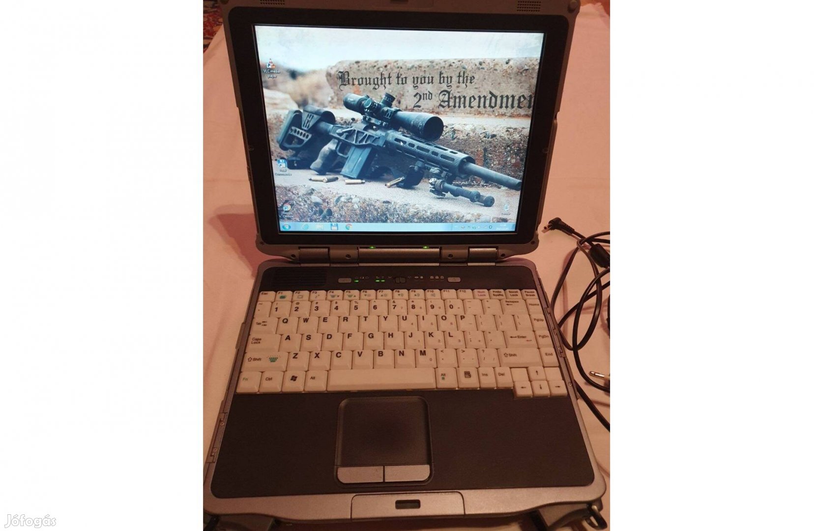 Eladó General Dynamics Itronix Gobook XR-1 Laptop!