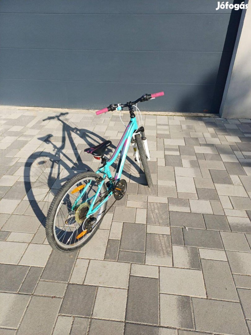 Eladó Genezis 24-es Gyermekbicikli