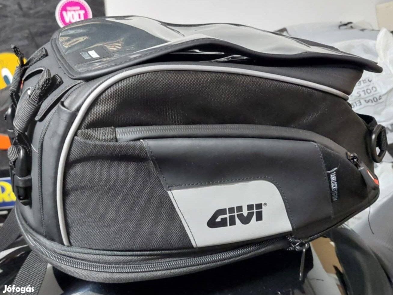 Eladó Givi Xs307 Tanktáska