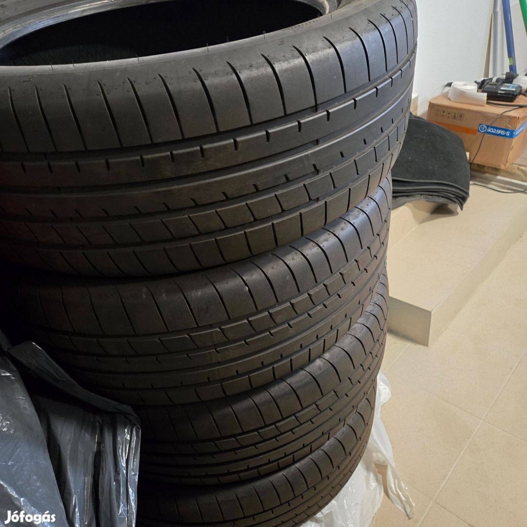 Eladó Good Year SUV nyári gumi 235/55 R19 105 W