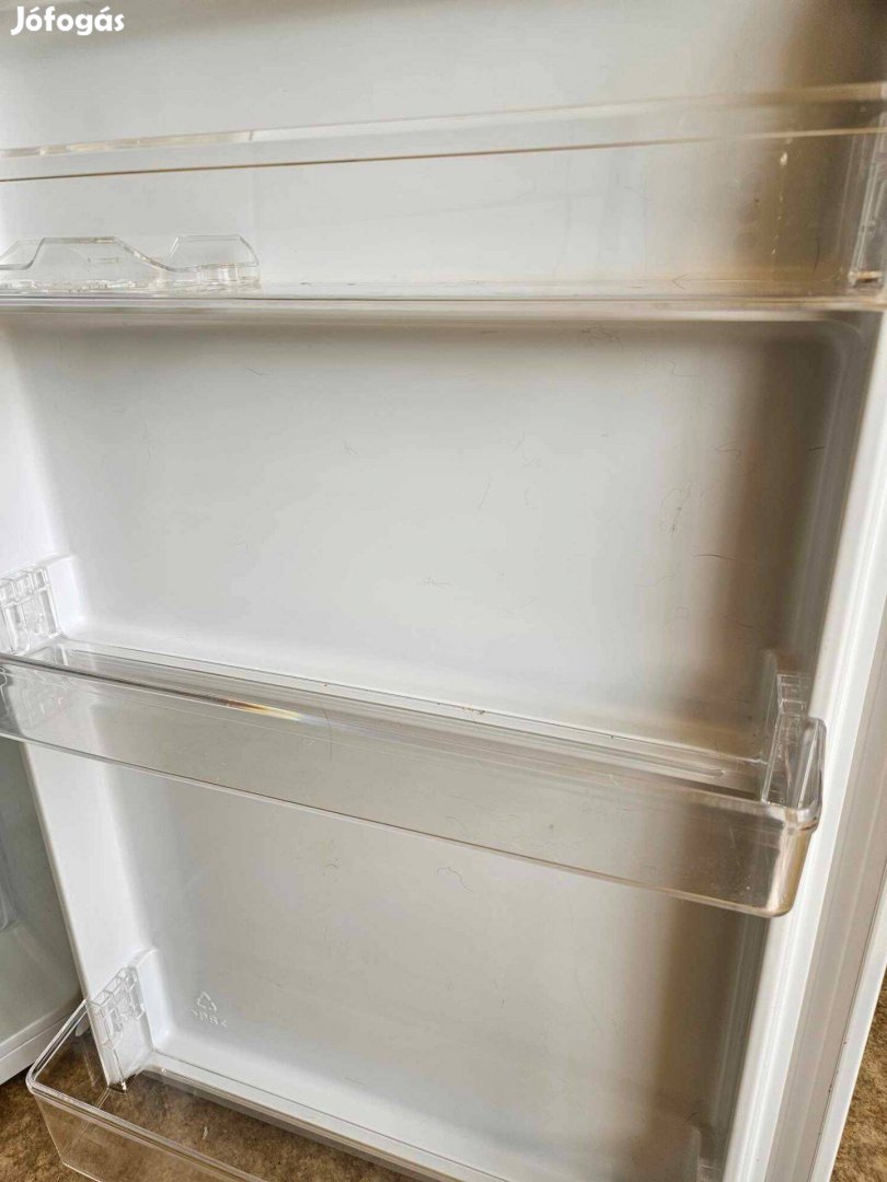 Eladó Gorenje hűtőszekrény