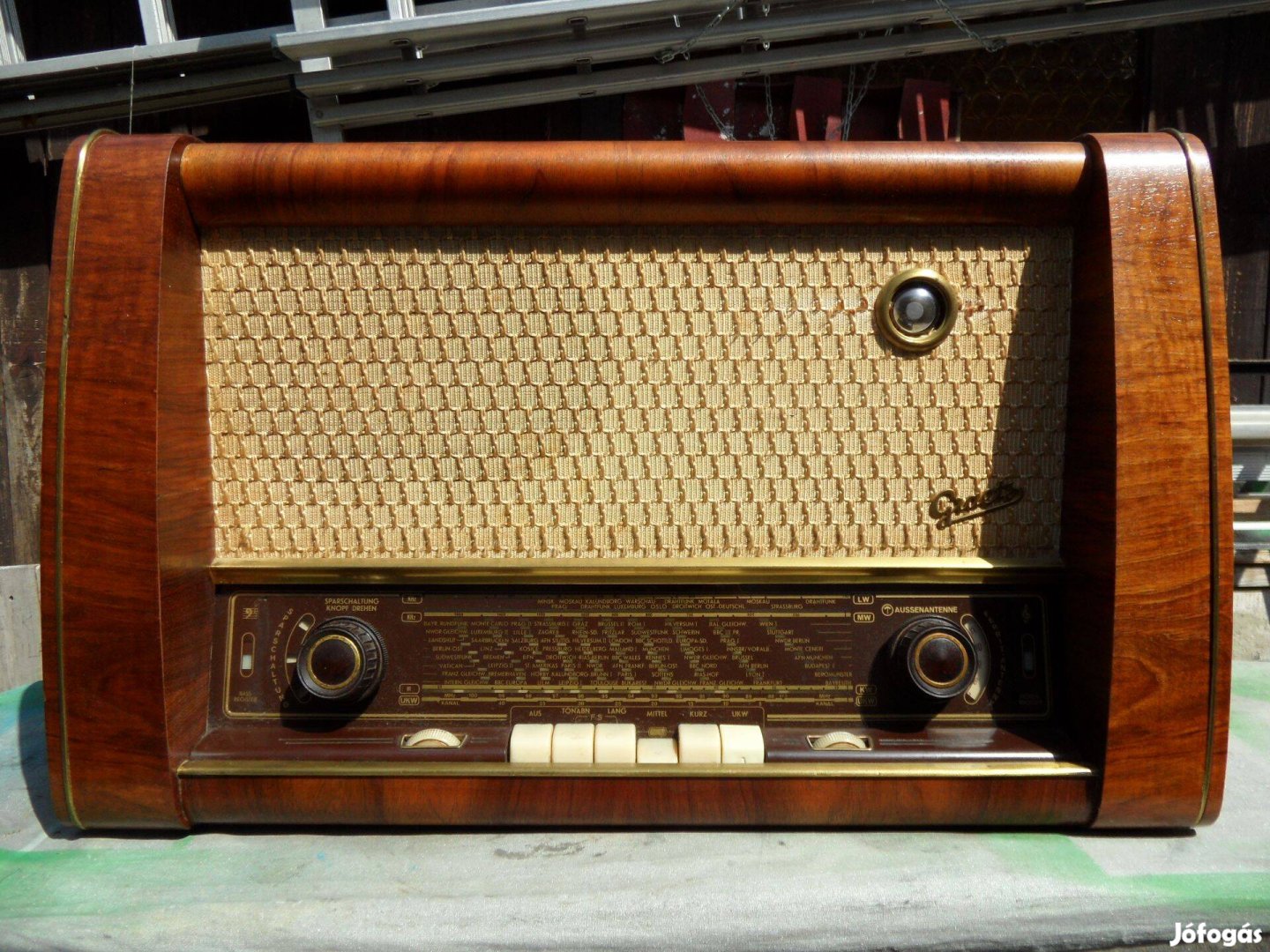 Eladó Graetz elektroncsöves rádió