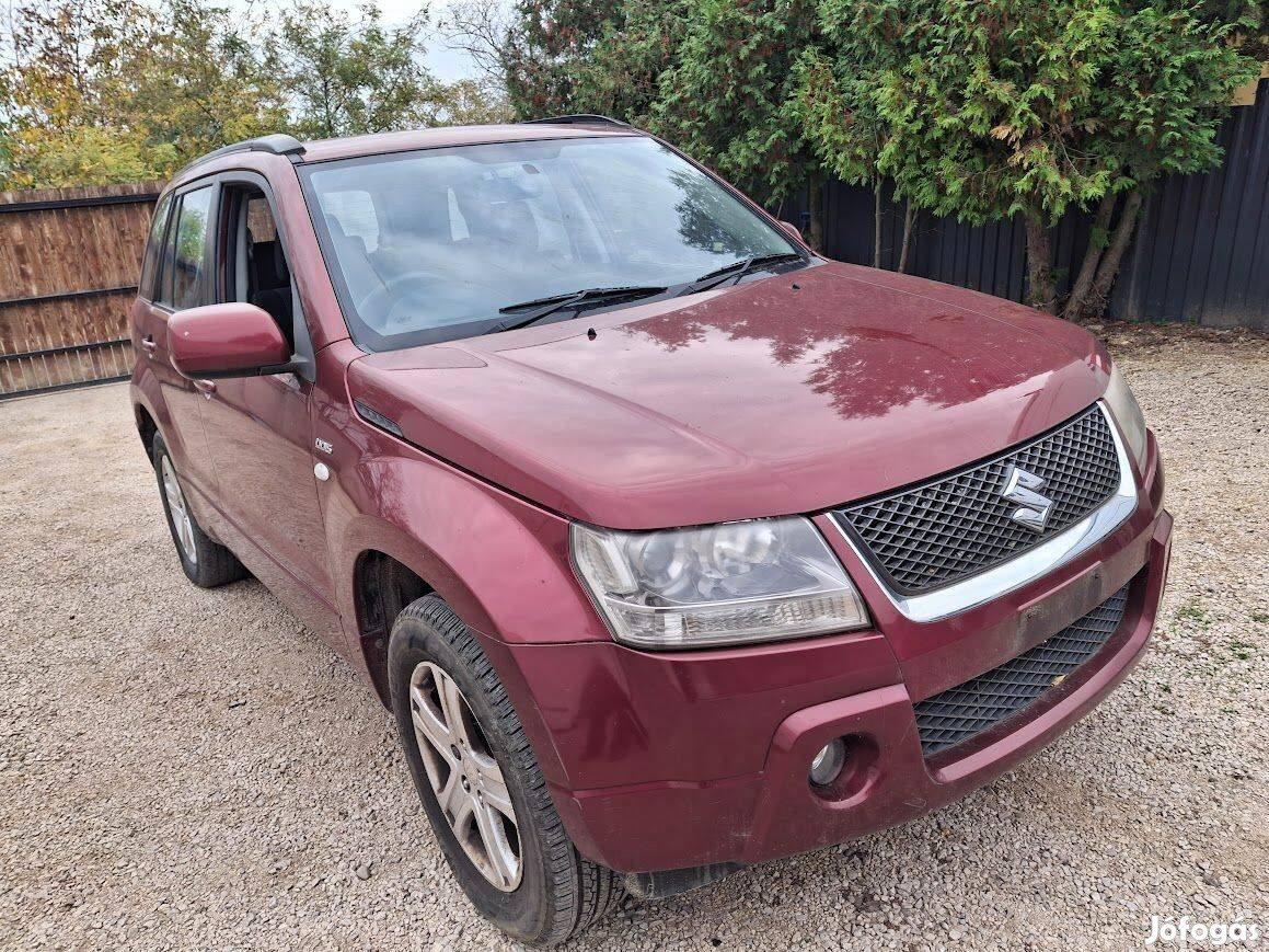 Eladó Grand Vitara 2 alkatrészek