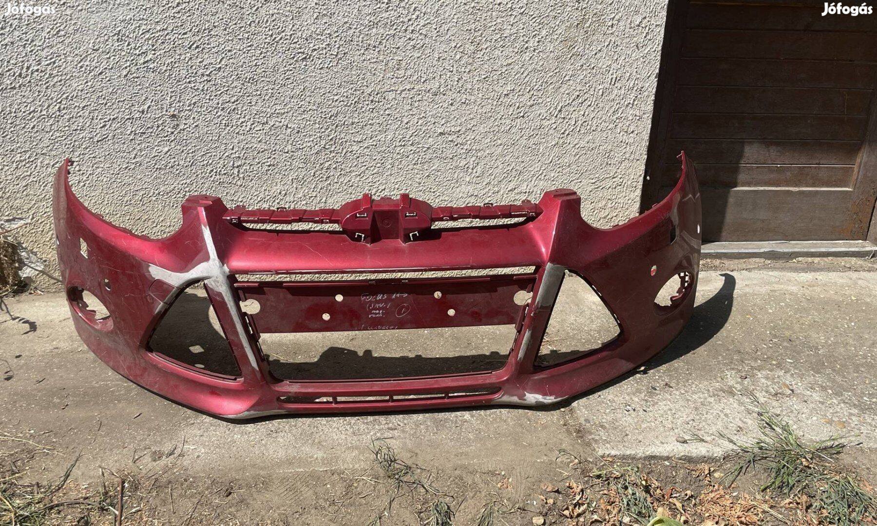 Eladó,Gyári! Ford focus mk3 2011- 14 Javított Lökhárító Héj