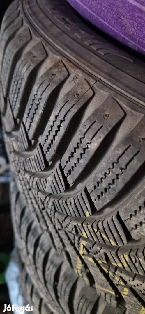 Eladó Hankook 205/55r16 téligumi 