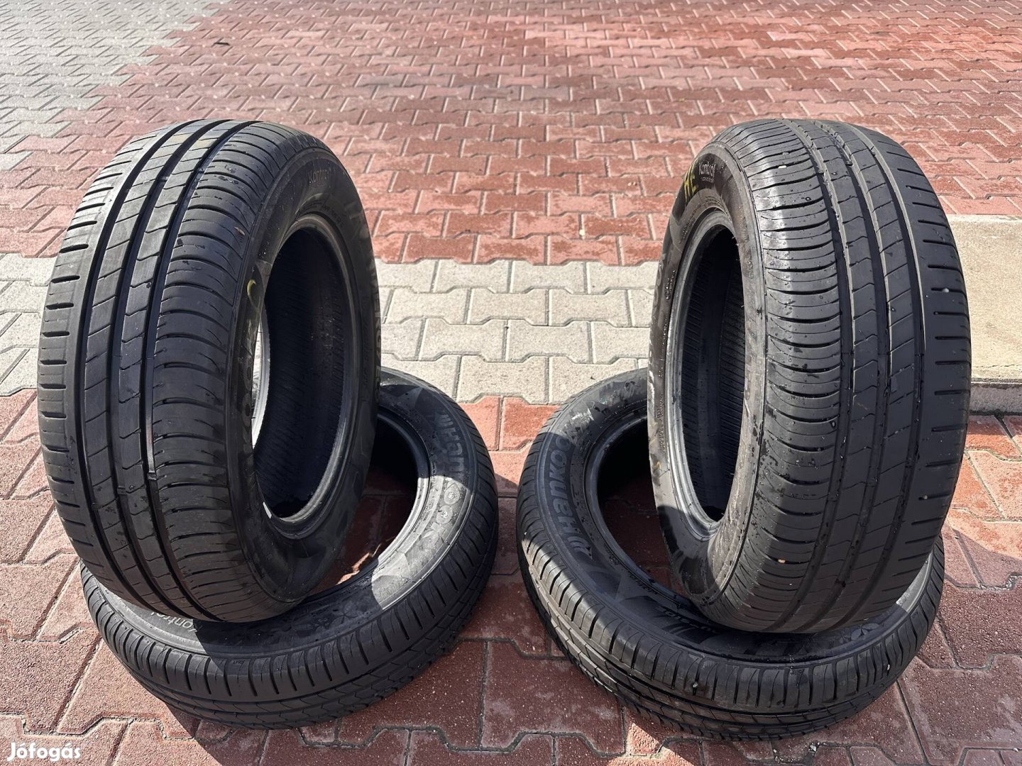 Eladó Hankook Nyári gumi 195/65 R15