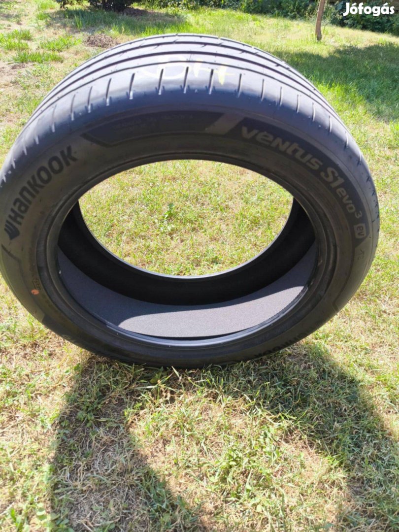 Eladó Hankook Ventus S1 Evo3 EV 104w 255/45 R19 nyári gumi