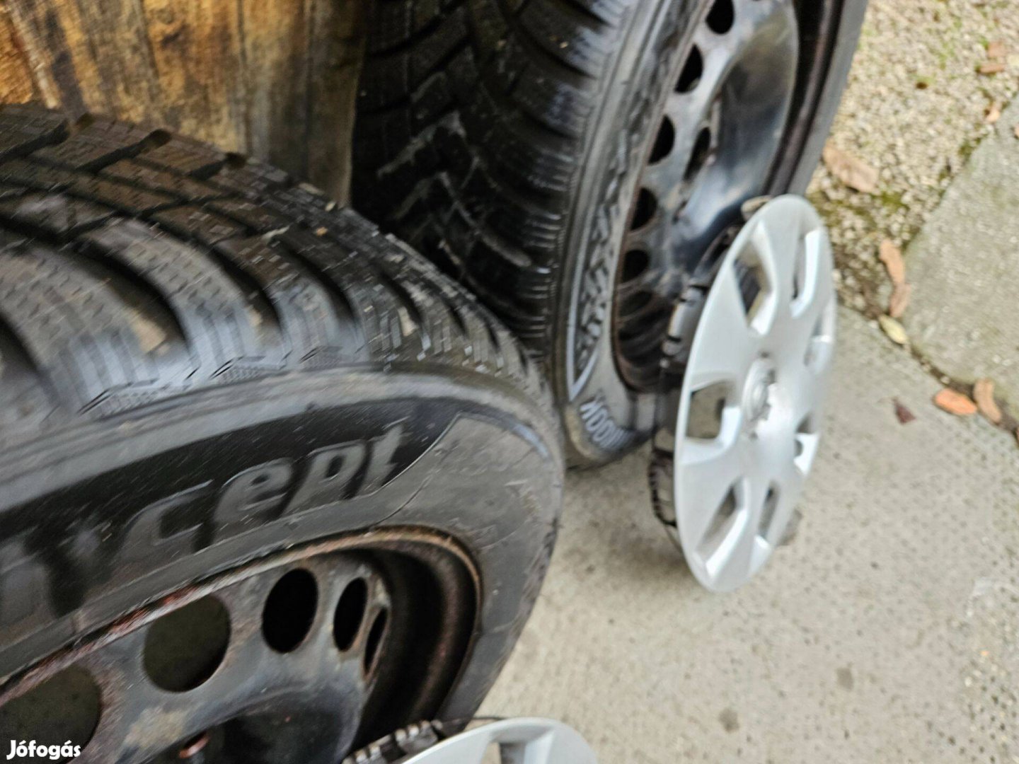 Eladó Hankook Winter icept rs3, 205/60r16-os téligumi! 2023- as,!