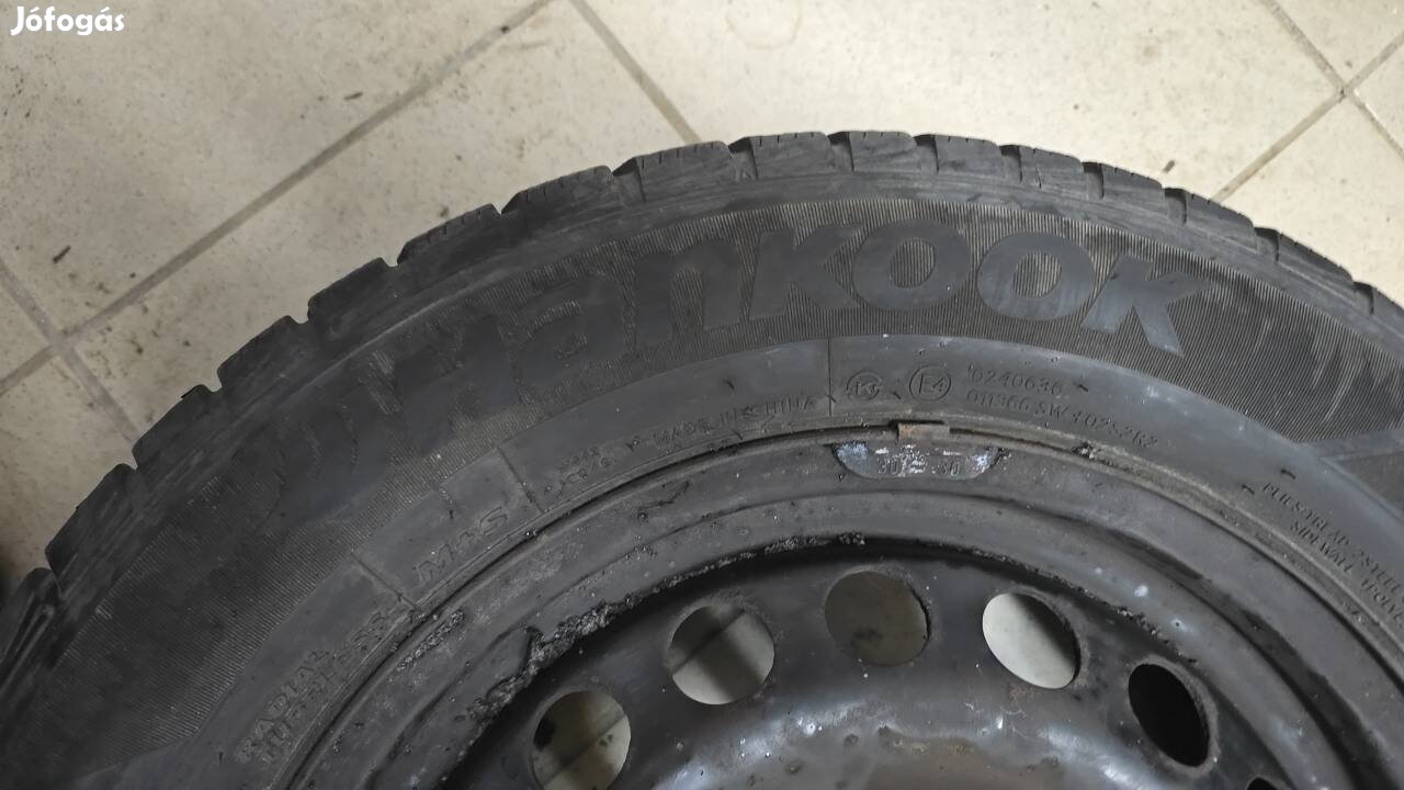 Eladó Hankook téligumi WV Golf-ra