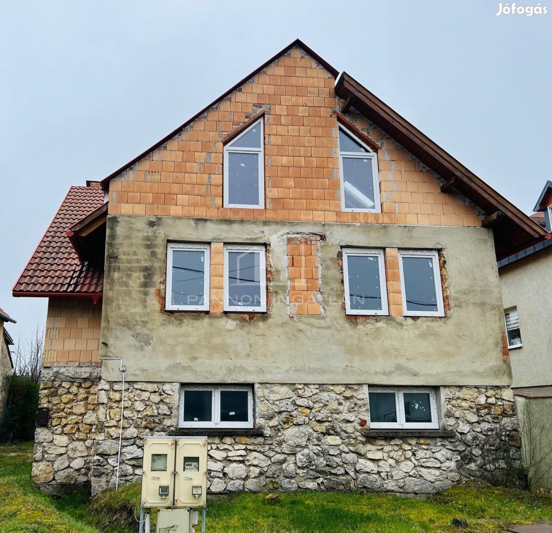 Eladó Ház, Ajka 57.000.000 Ft