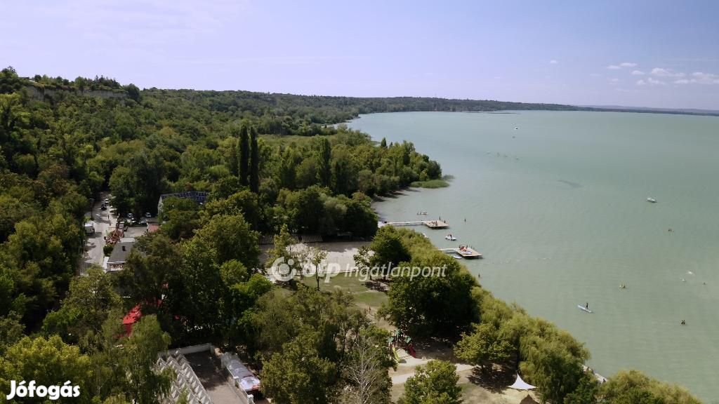 Eladó Ház, Balatonakarattya