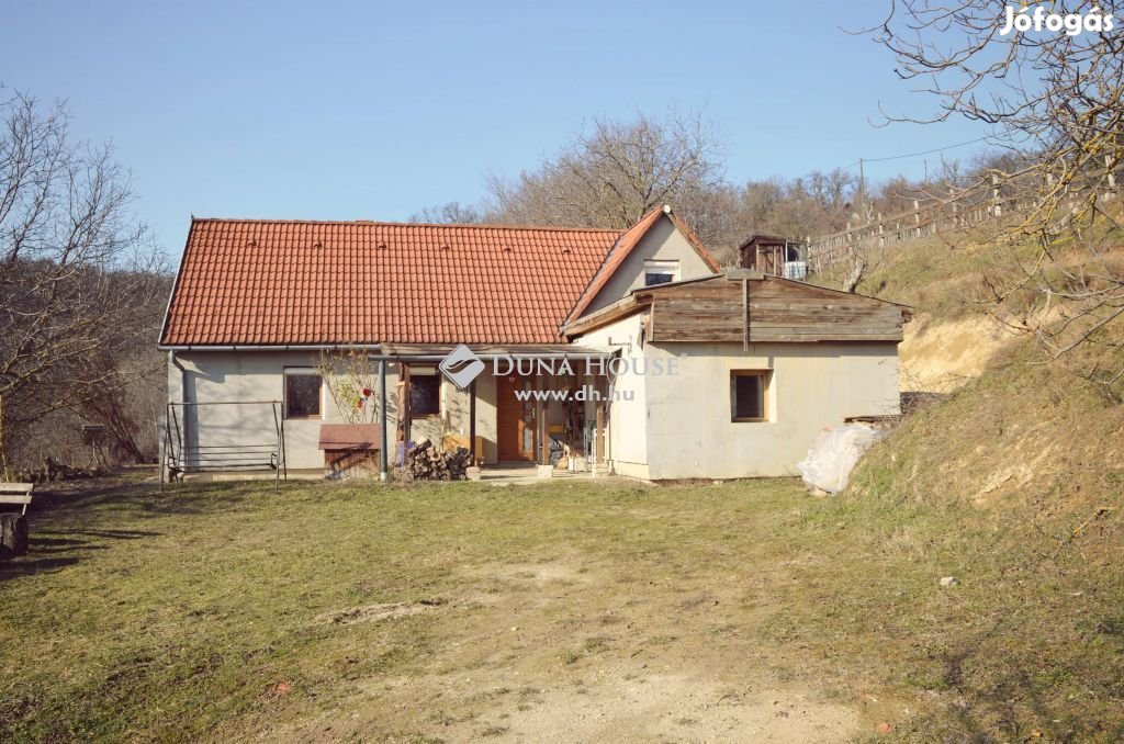 Eladó Ház, Balatonszőlős