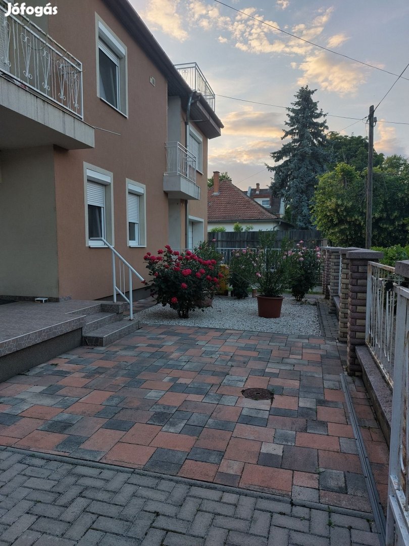 Eladó Ház, Békéscsaba 98.000.000 Ft