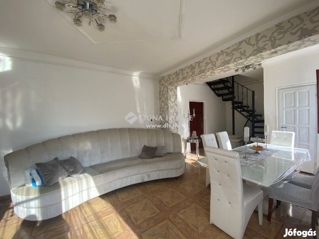Eladó Ház, Budapest 15. ker.