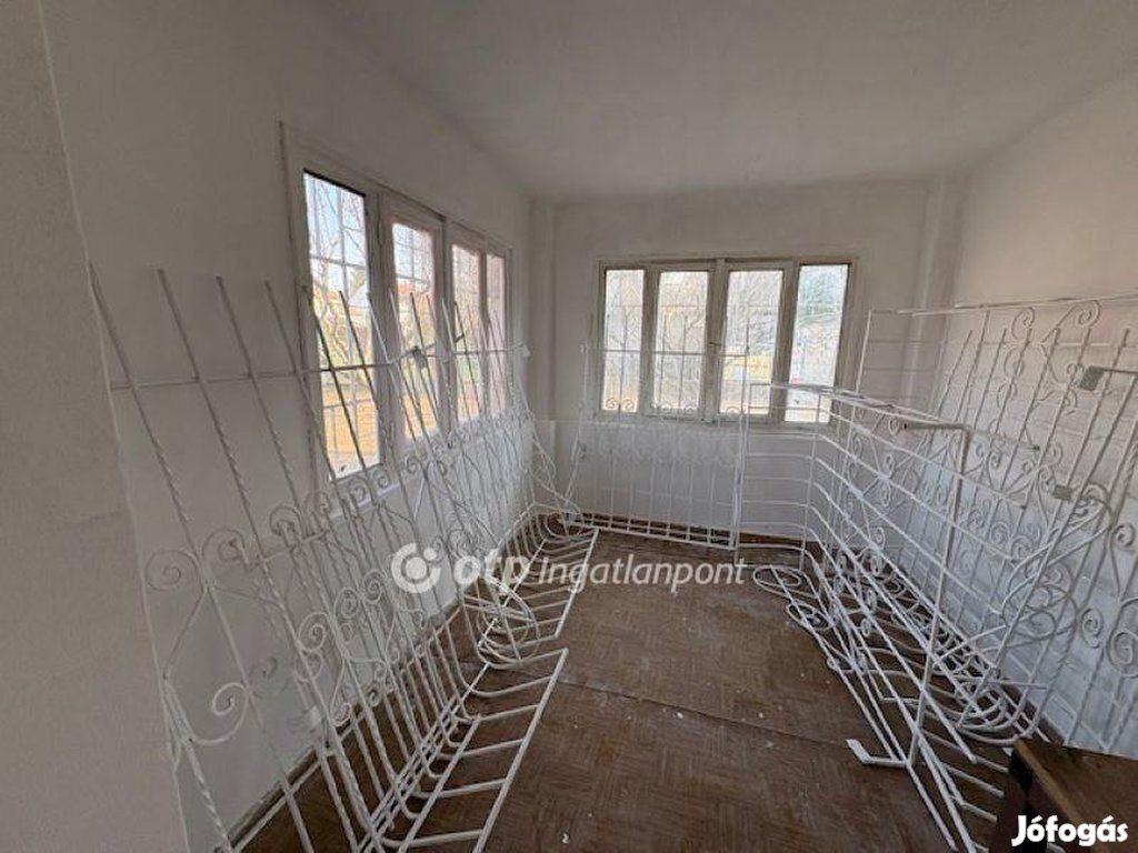 Eladó Ház, Budapest 16. ker.