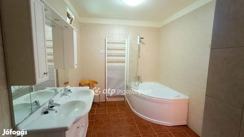 Eladó Ház, Egerszalók