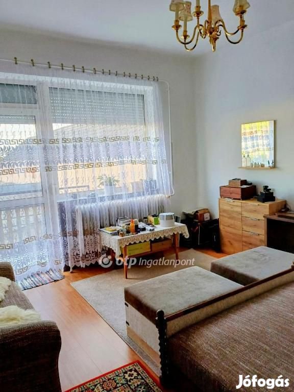 Eladó Ház, Egerszalók