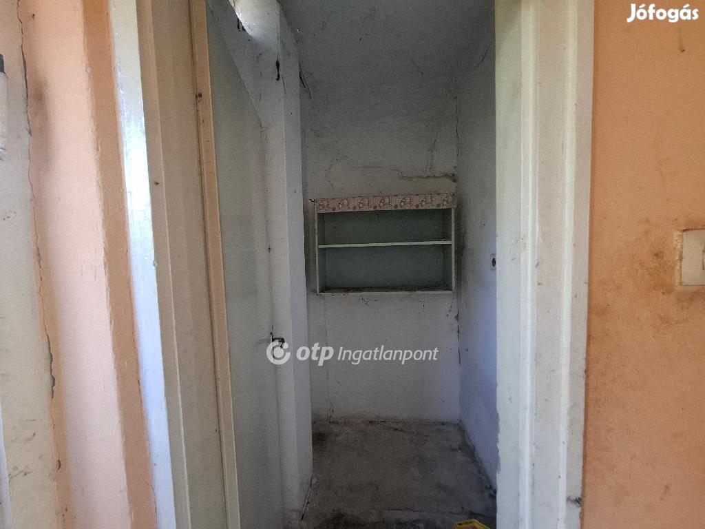 Eladó Ház, Füzesabony