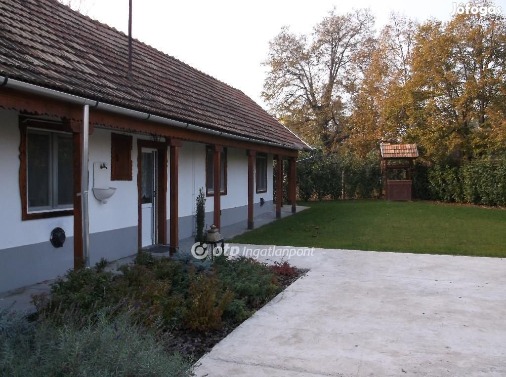 Eladó Ház, Gyöngyöstarján