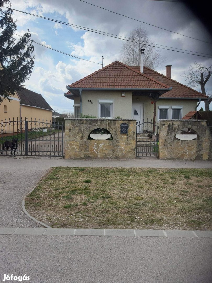 Eladó Ház, Győr 90.000.000 Ft