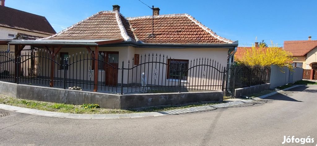 Eladó Ház, Jászárokszállás 15.900.000 Ft