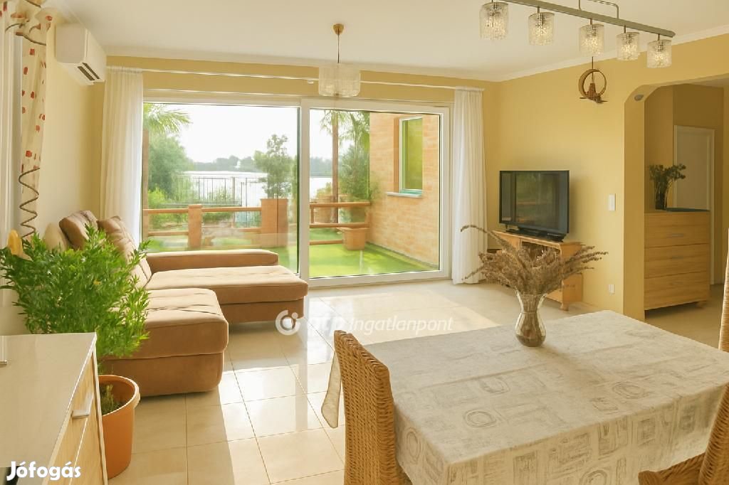 Eladó Ház, Kiskunlacháza