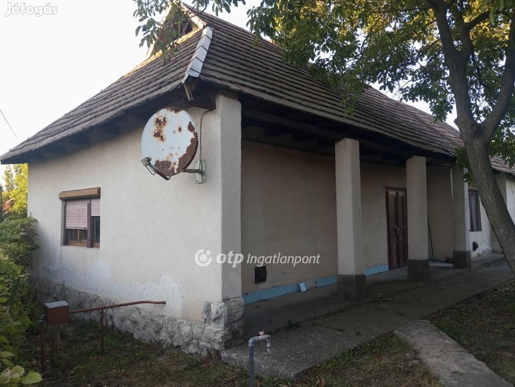 Eladó Ház, Mezőtárkány