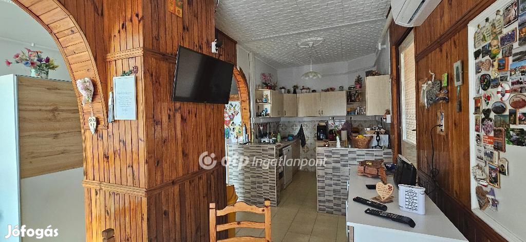 Eladó Ház, Mórichida