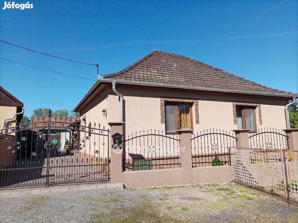 Eladó Ház, Sárospatak