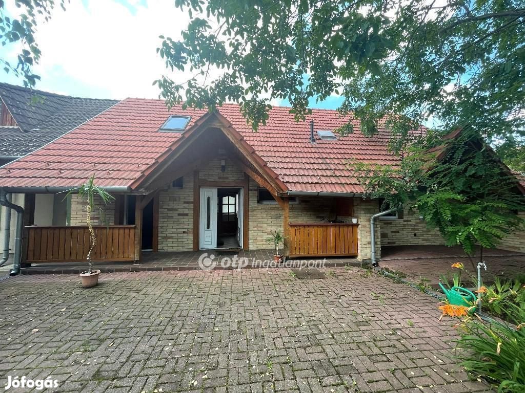 Eladó Ház, Tápiógyörgye