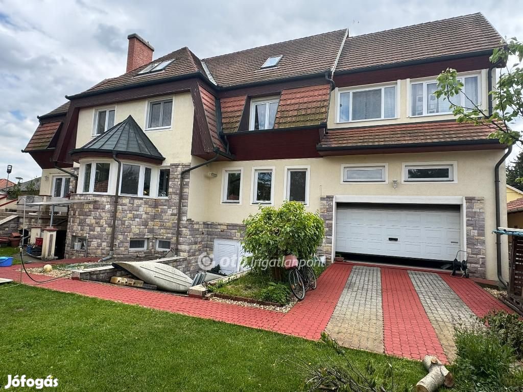 Eladó Ház, Tiszafüred