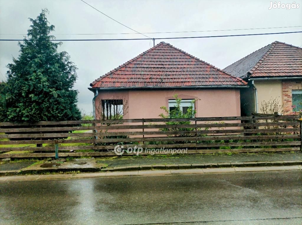 Eladó Ház, Vajdácska
