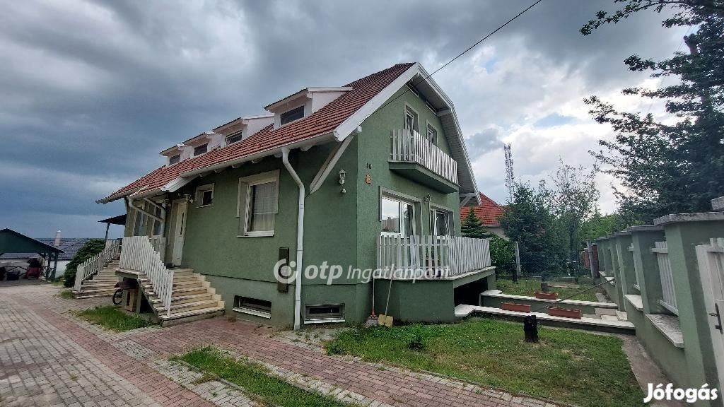 Eladó Ház, Veresegyház
