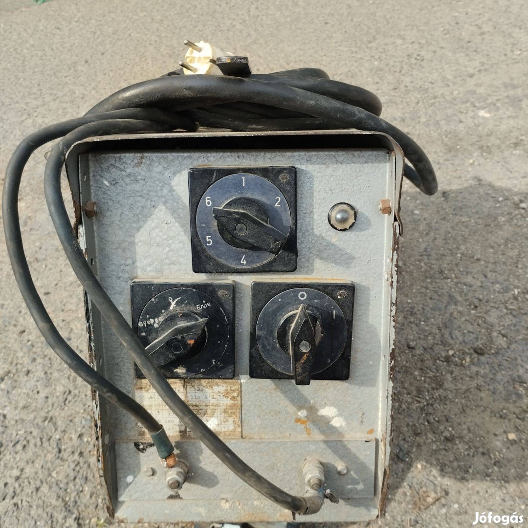 Eladó Hetra 220 V-os hegesztőtrafó eladó