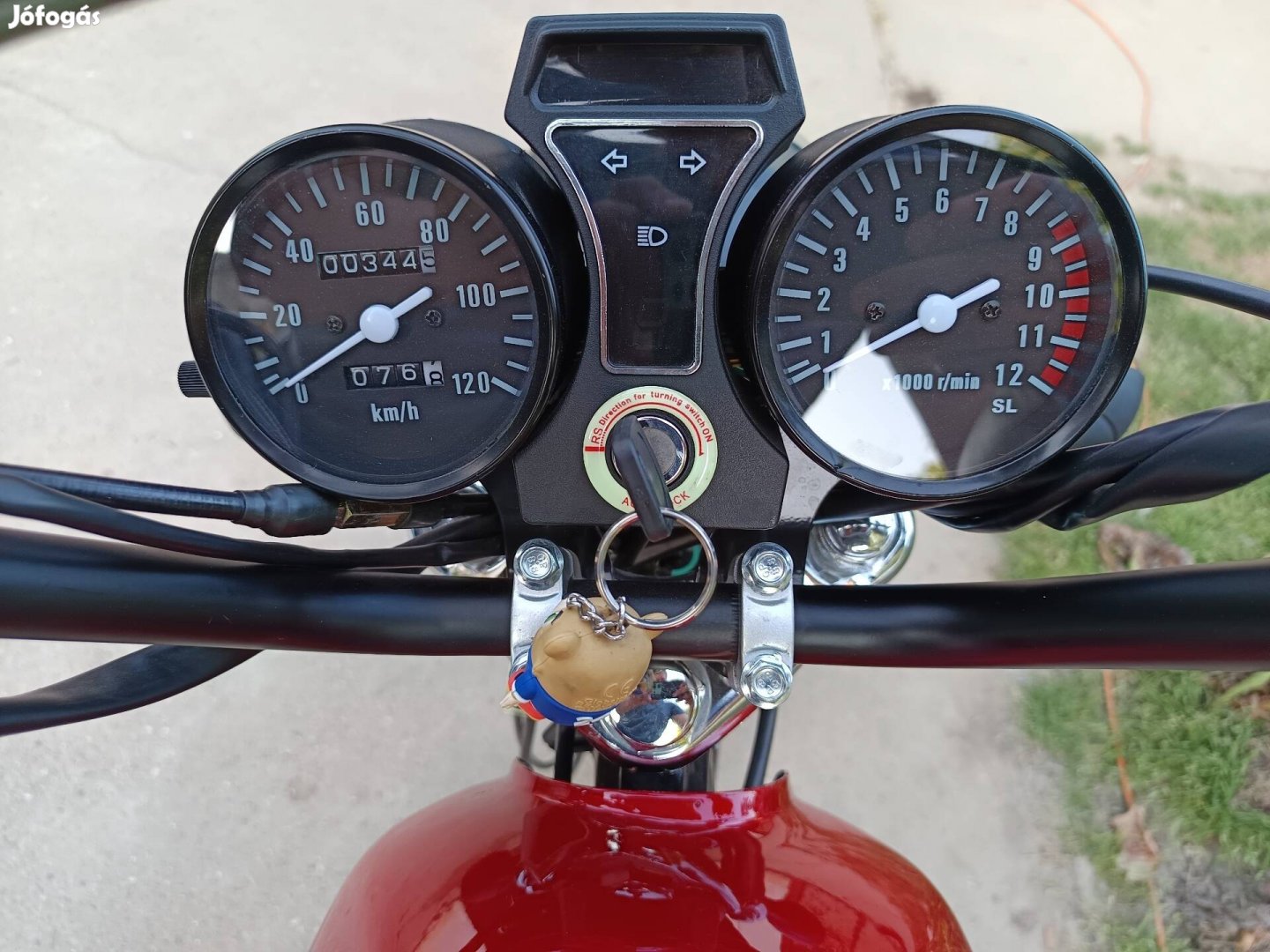 Eladó Hibátlan 50ccm segedmotor!!!! 