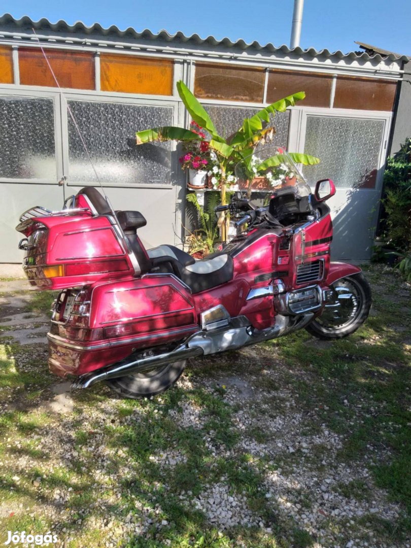 Eladó Honda GL 1500 Goldwing Motórkerékpár