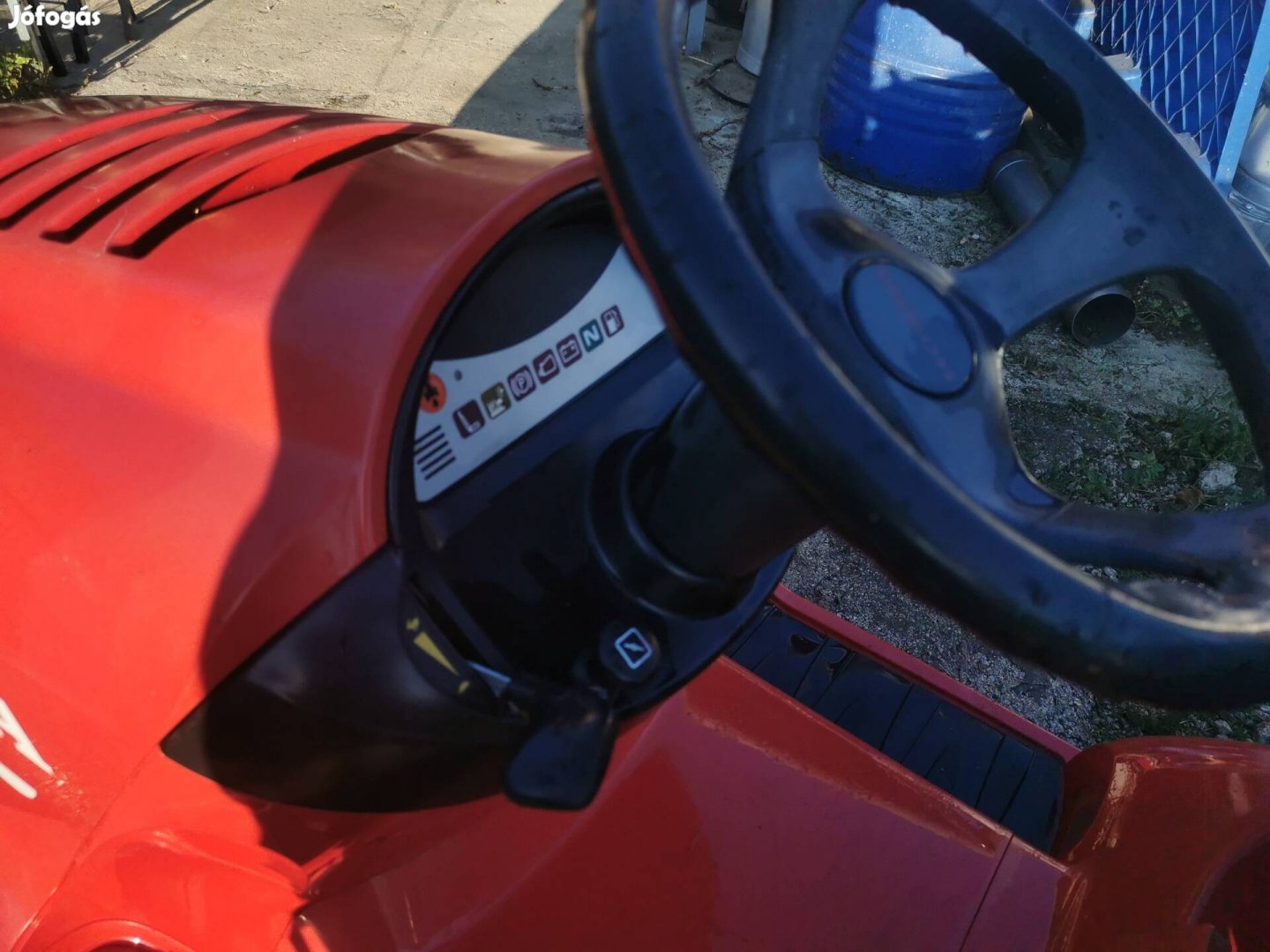 Eladó Honda fűnyírótraktor!