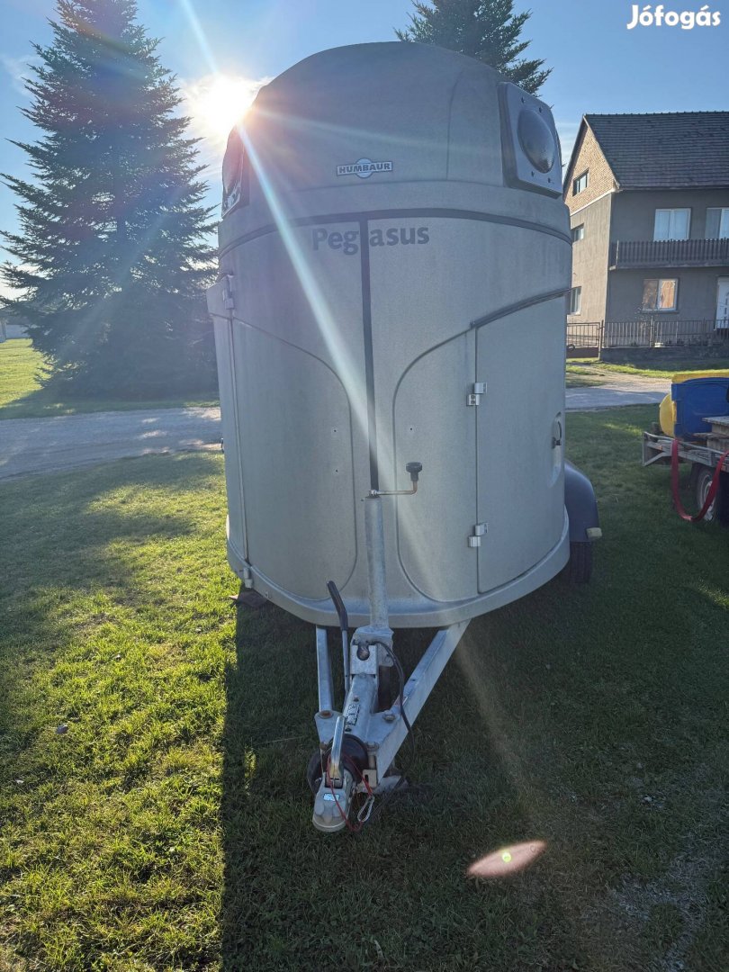Eladó Humbaur Pegasus HP 2000