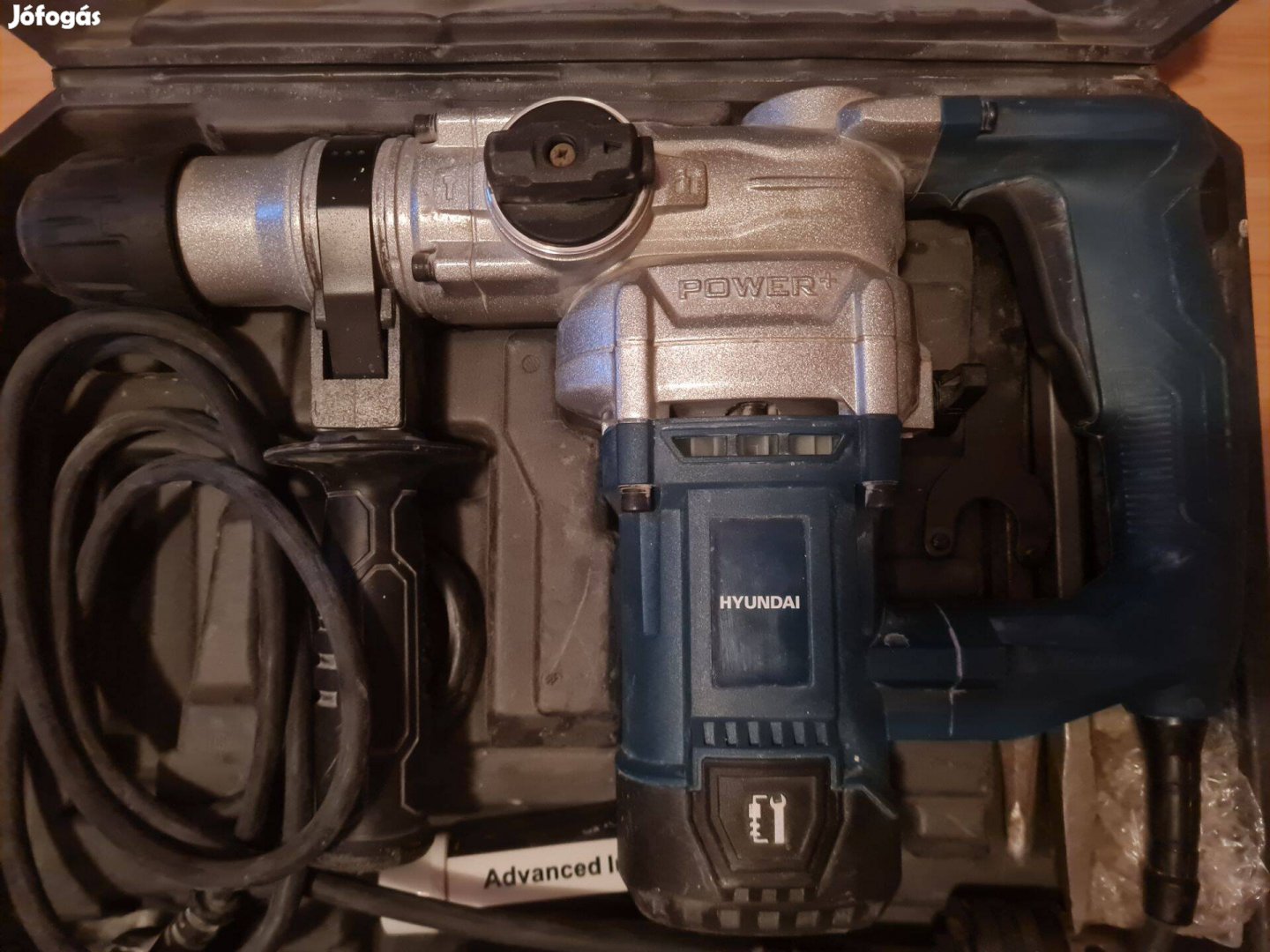Eladó Hyundai fúrókalapács új állapotban