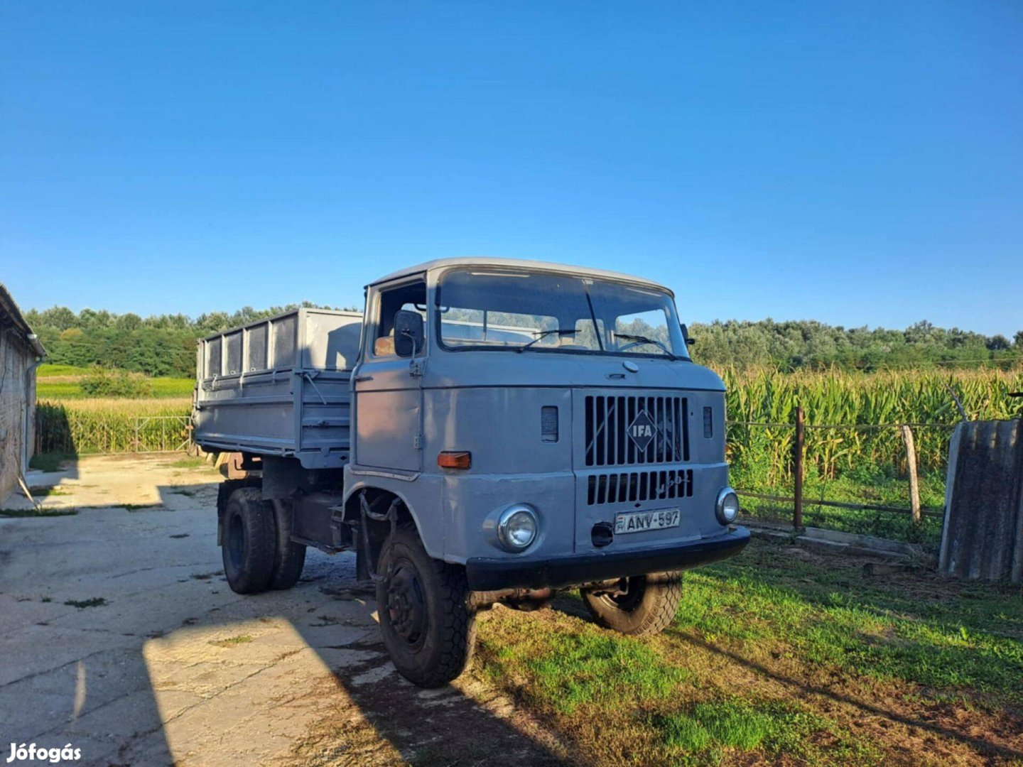 Eladó IFA W50