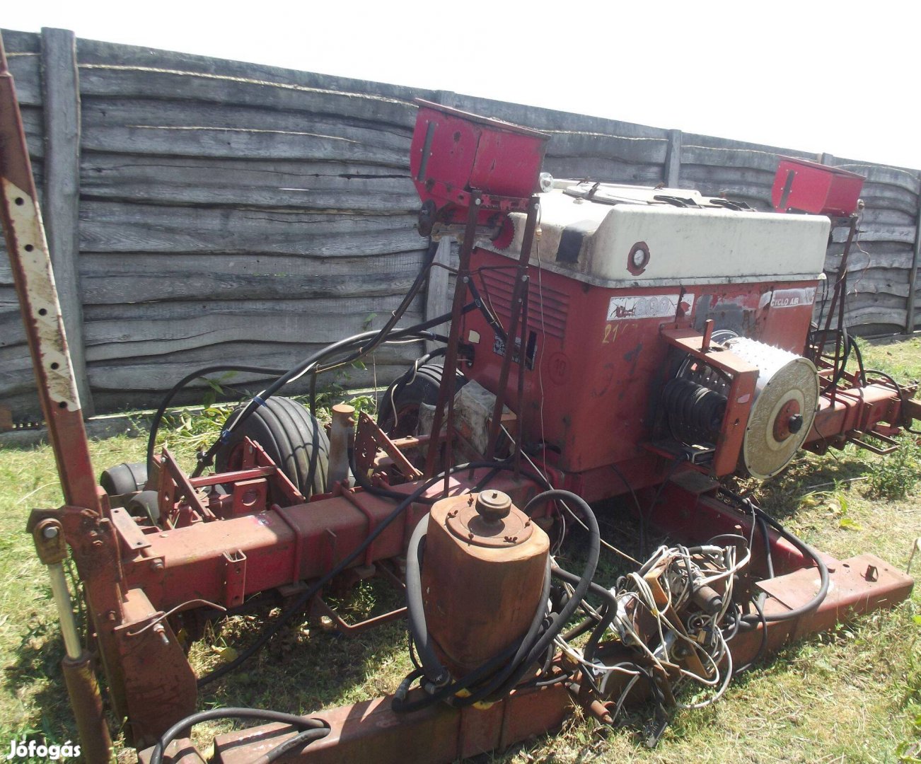 Eladó IH Cyclo 800-as szemenkénti vetőgép