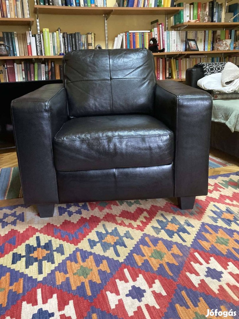 Eladó IKEA bőr fotel 