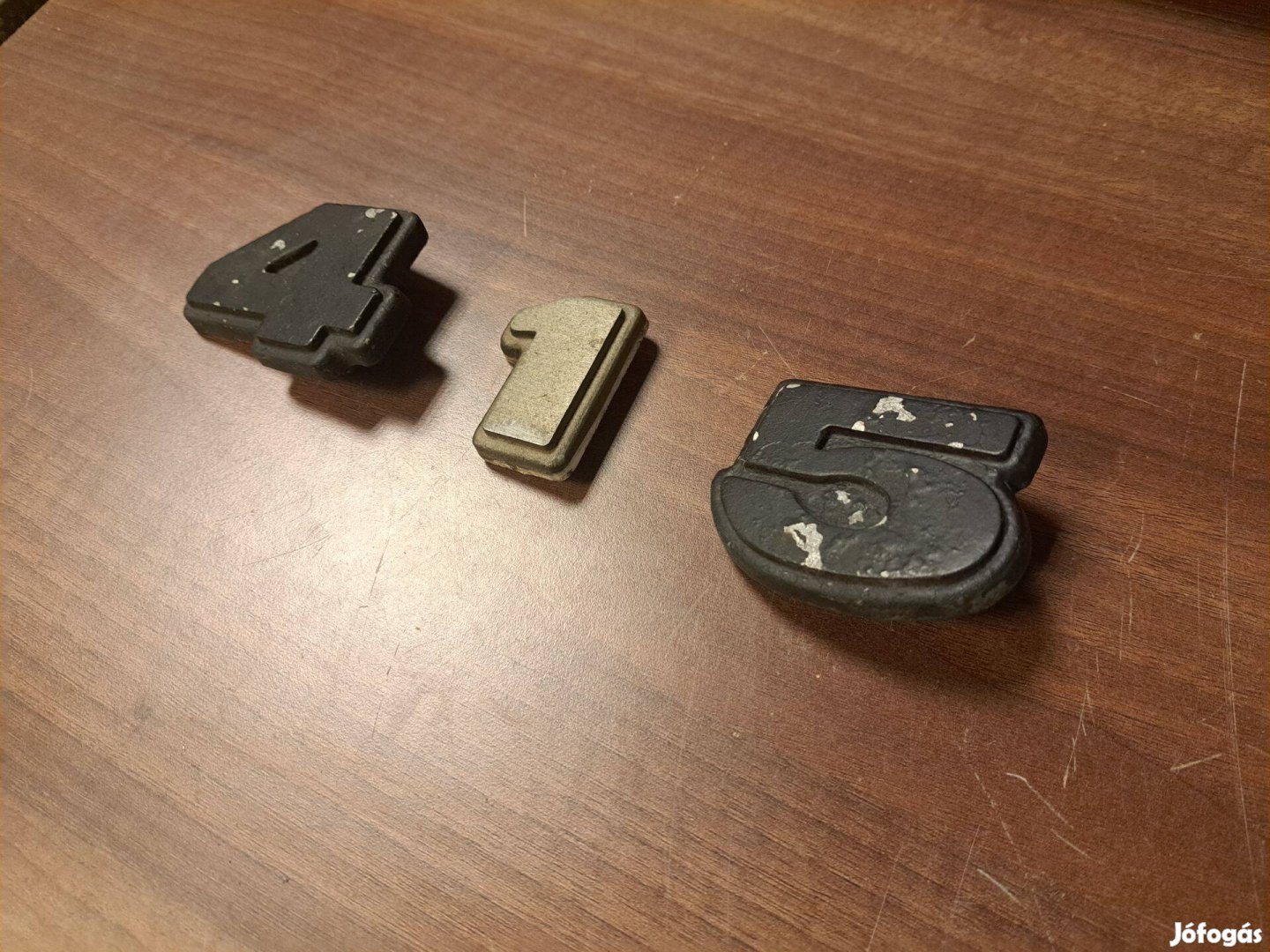 Eladó Ikarus 415 felirat típus jelzés számok