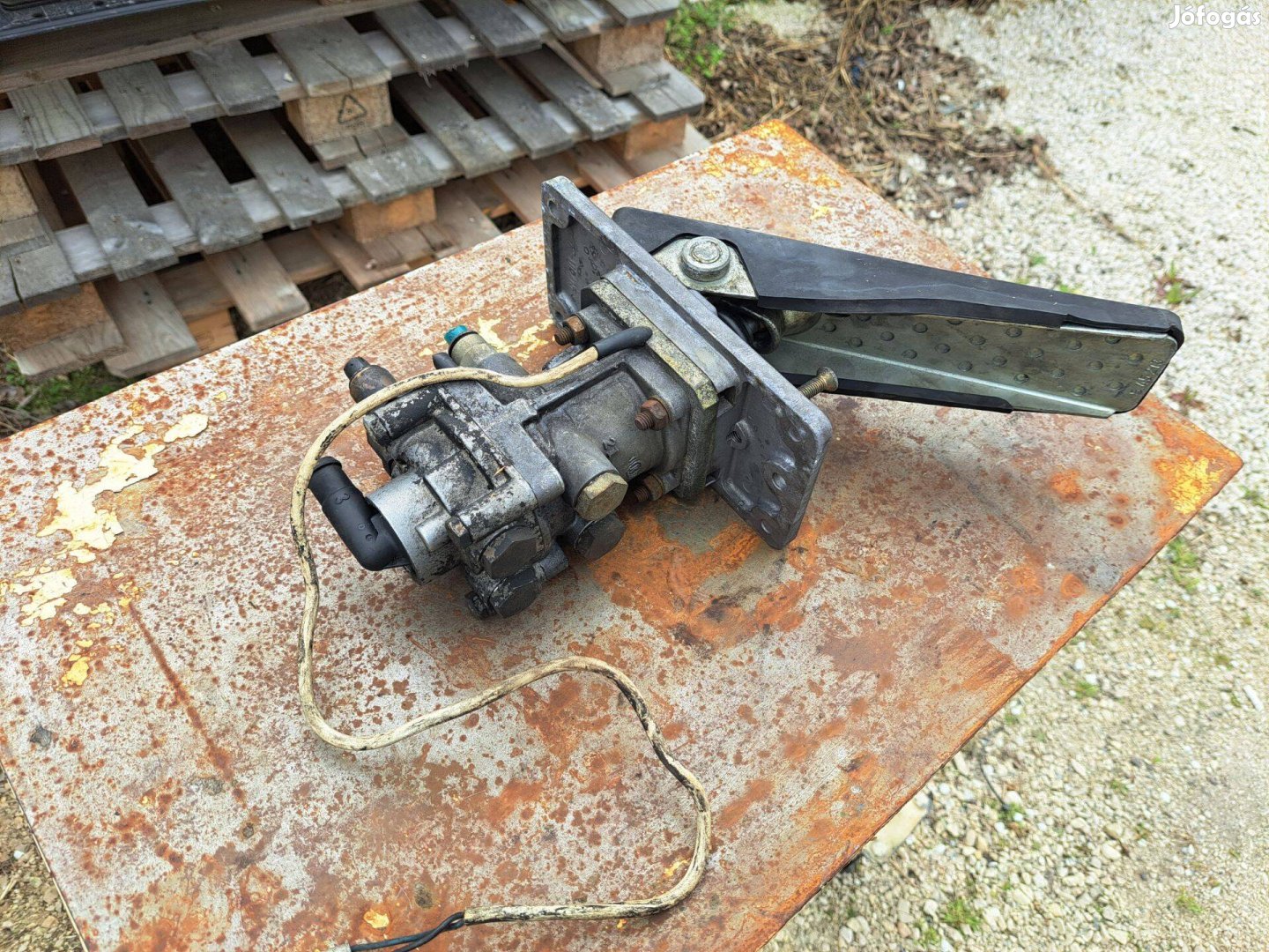 Eladó Ikarus fék pedál szelep taposó